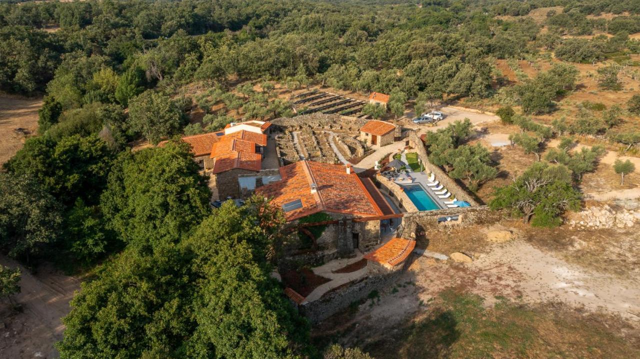 Aqua Et Oleum Hotel Villamiel Ngoại thất bức ảnh