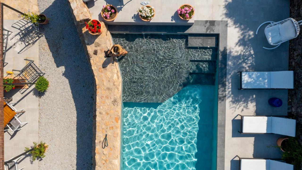 Aqua Et Oleum Hotel Villamiel Ngoại thất bức ảnh